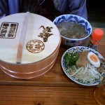 桶盛りラーメン