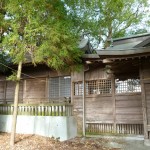 本殿と幣殿です。