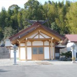 かなり新しい建物です。