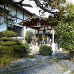 水子子育地蔵。地蔵菩薩の真言「オンカカカビサンマエイソワカ」を三回唱えるように書かれていました。